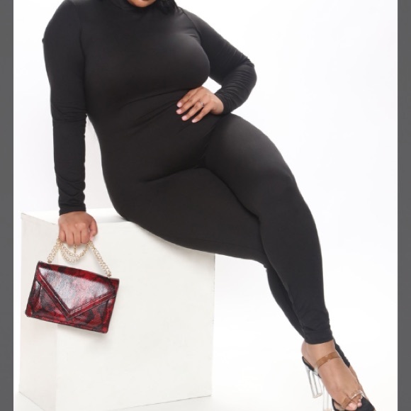 Plus size Black Jumpsuit - Picture 4 of 8